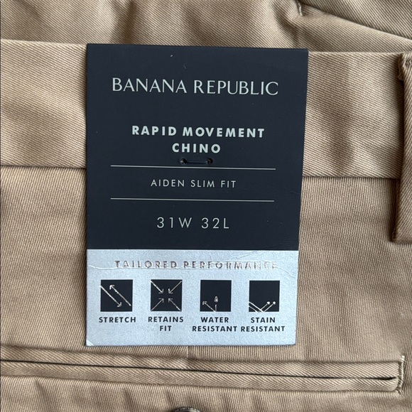 Banana Republic Men's Aiden Slim Fit Chino - Picture 3 of 4